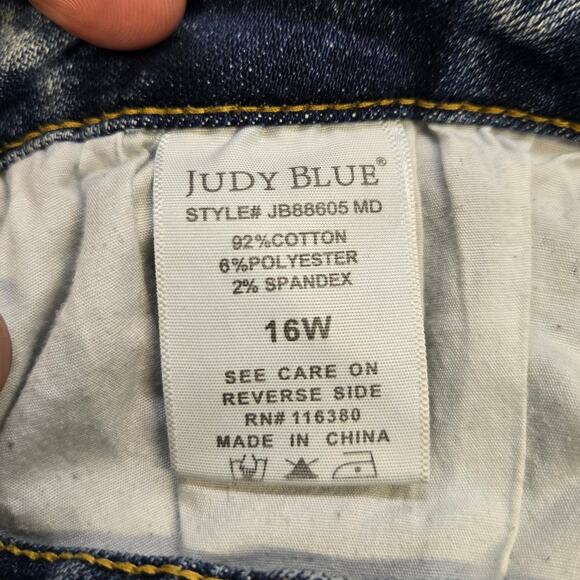 Judy Blue Distressed Boyfriend  Jeans Womens 16W Stretch Skinny Raw Hem Mid Rise - Picture 3 of 12